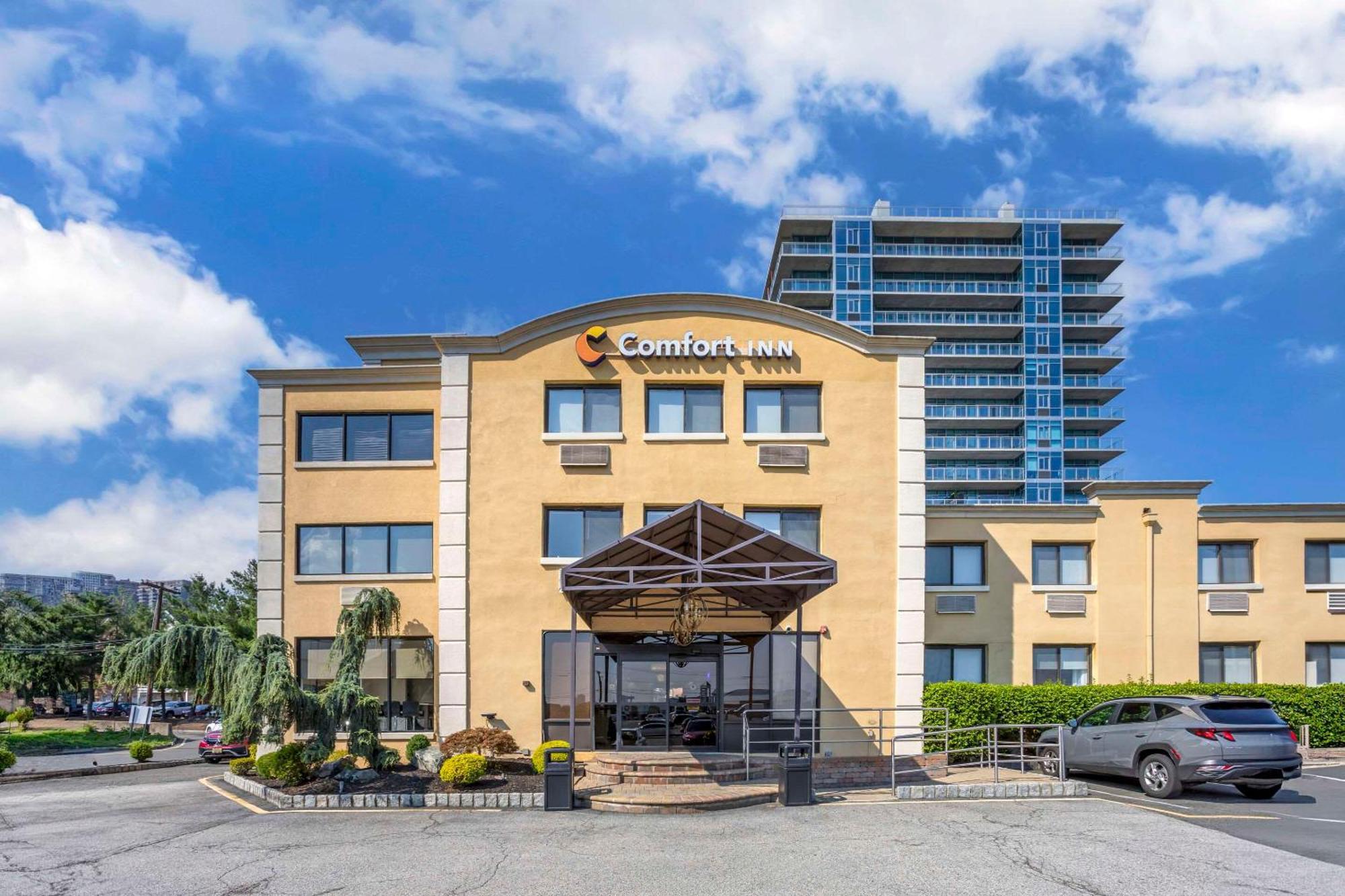 Comfort Inn Edgewater On Hudson River Екстериор снимка