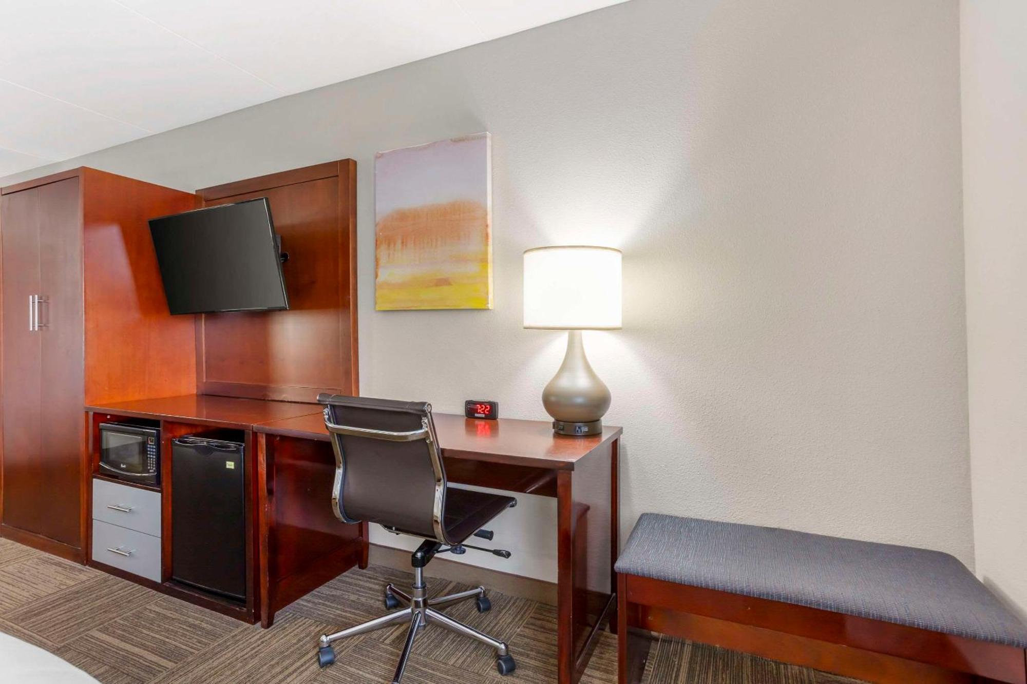 Comfort Inn Edgewater On Hudson River Екстериор снимка
