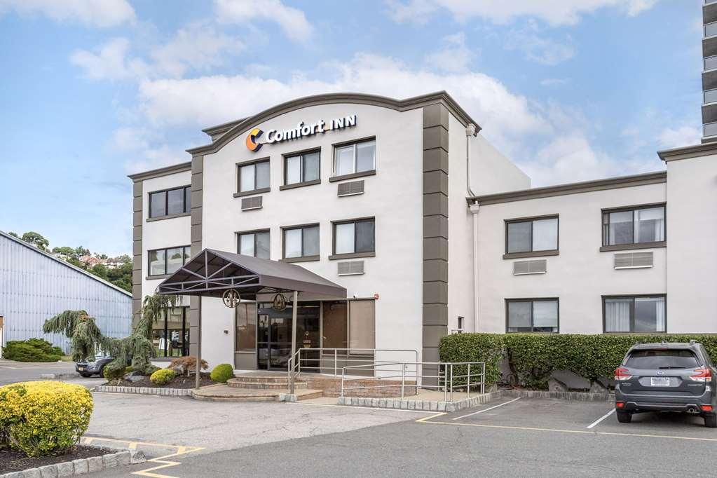 Comfort Inn Edgewater On Hudson River Екстериор снимка